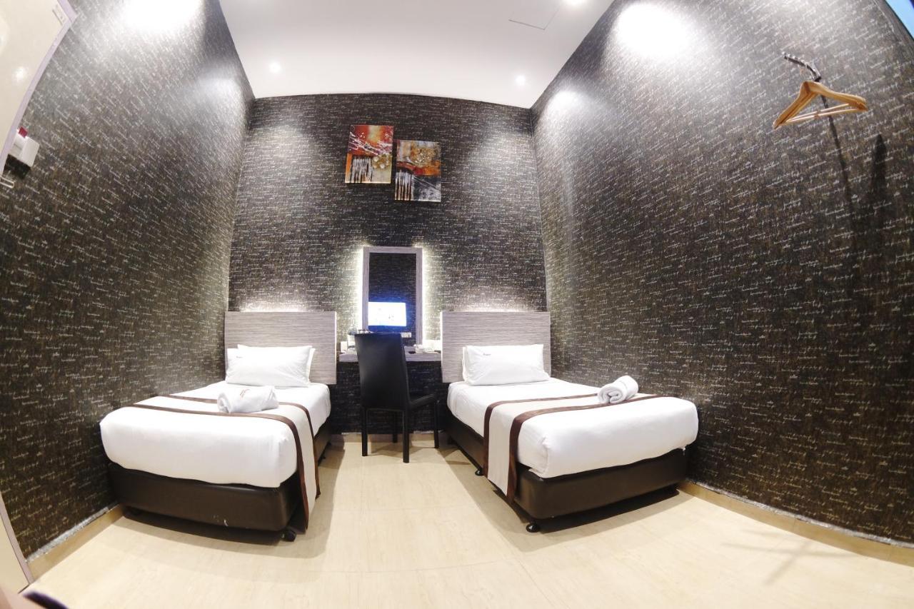 Here Hotel Skudai Eksteriør billede