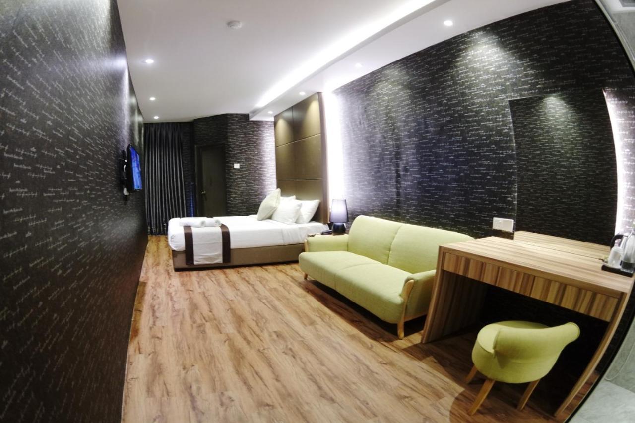 Here Hotel Skudai Eksteriør billede