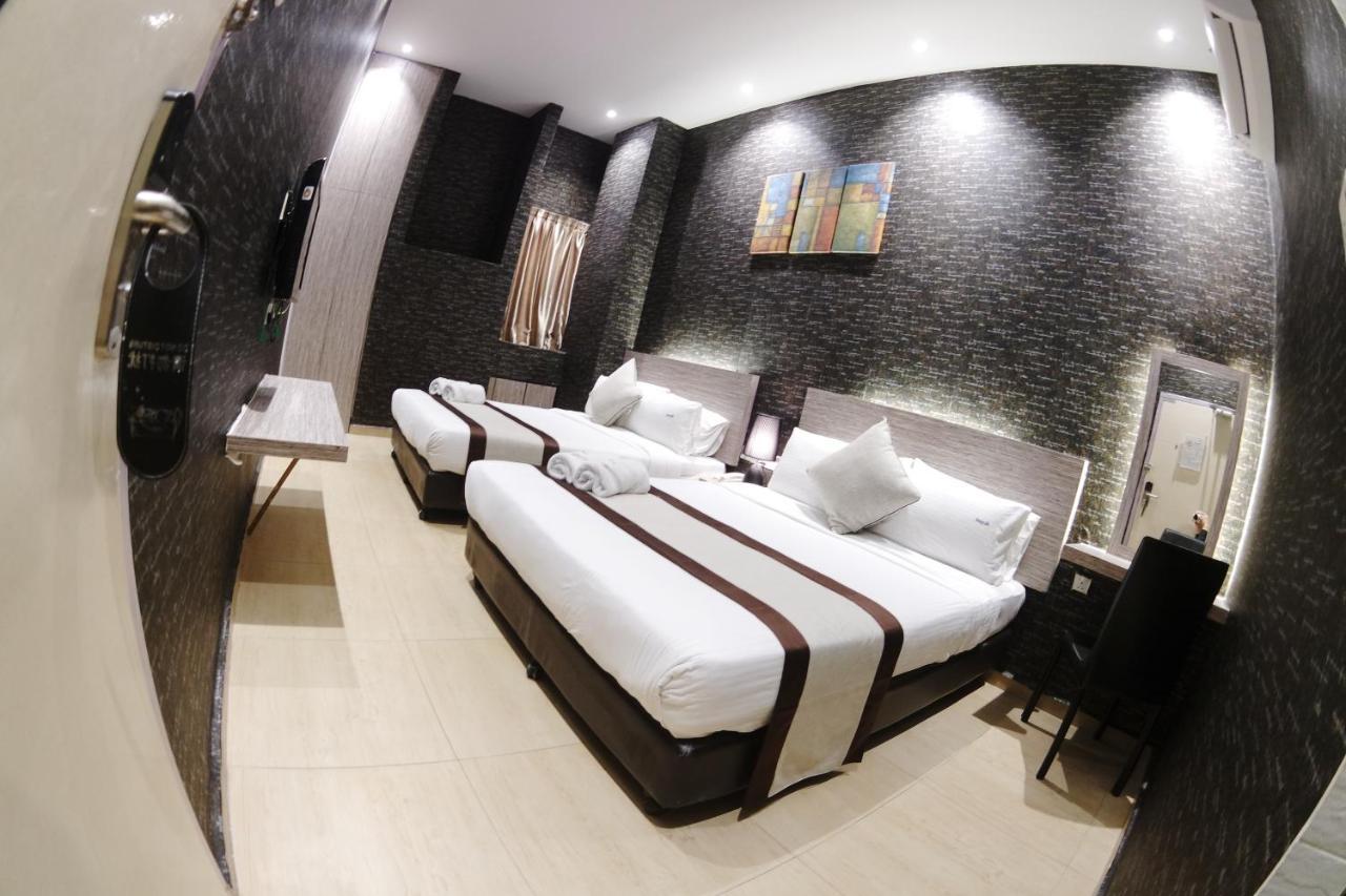 Here Hotel Skudai Eksteriør billede