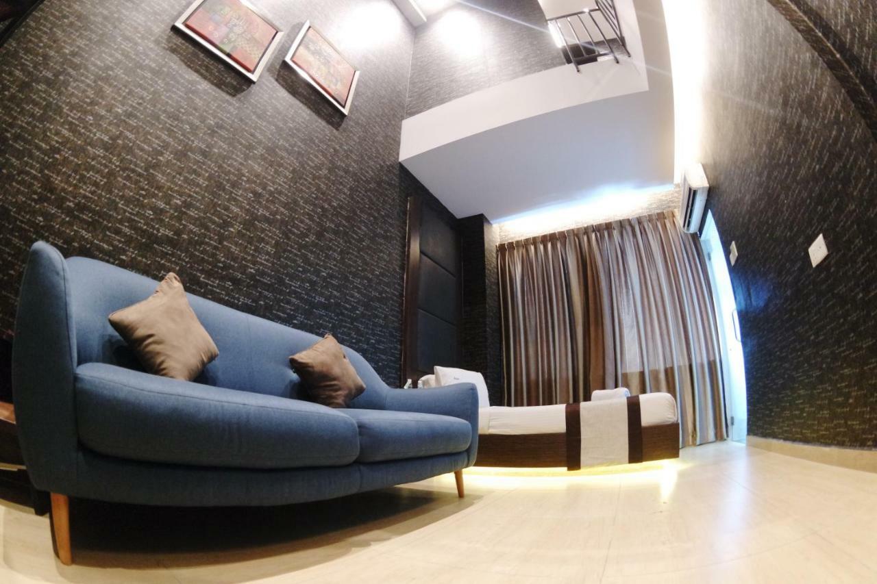 Here Hotel Skudai Eksteriør billede